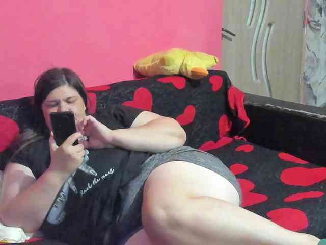 Ionysexylipspussy webcam