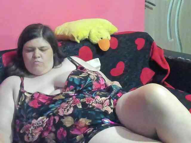 Ionysexylipspussy