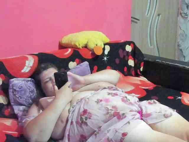 Ionysexylipspussy webcam