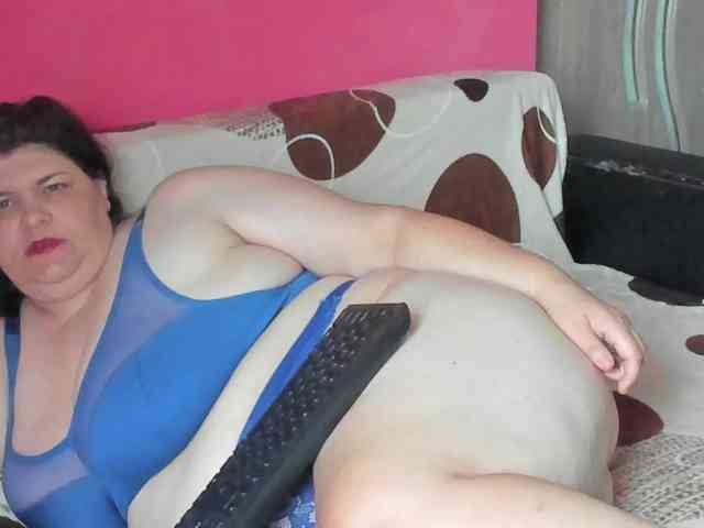 Ionysexylipspussy webcam