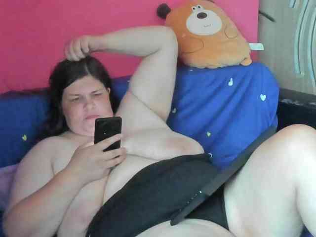 Ionysexylipspussy webcam