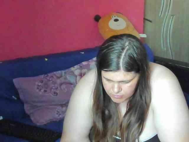 Ionysexylipspussy webcam