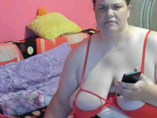 Ionysexylipspussy webcam