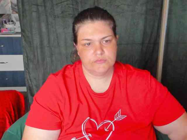 Ionysexylipspussy