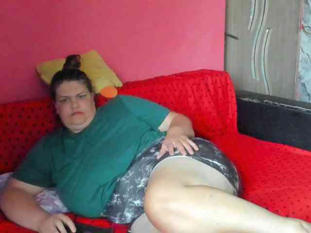 Ionysexylipspussy