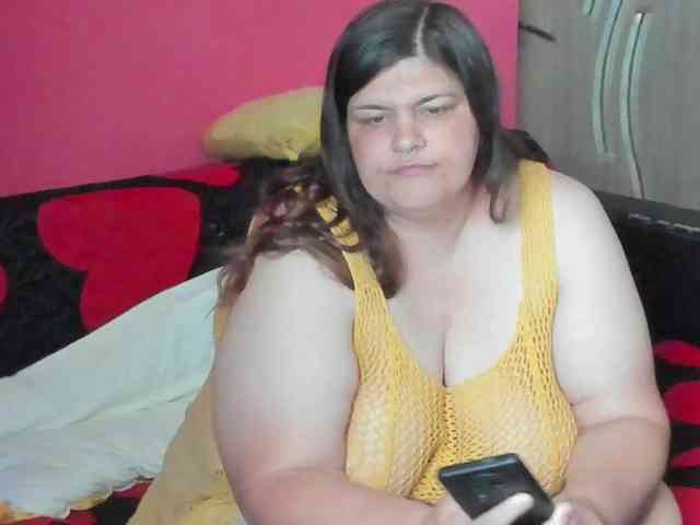 Ionysexylipspussy webcam