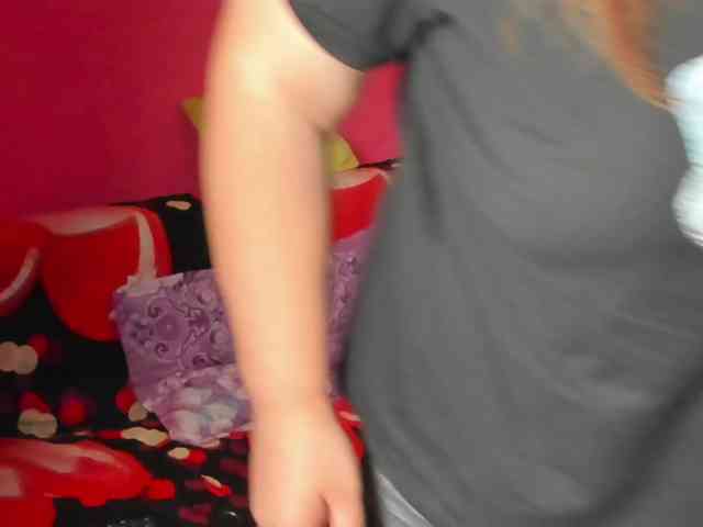 Ionysexylipspussy webcam