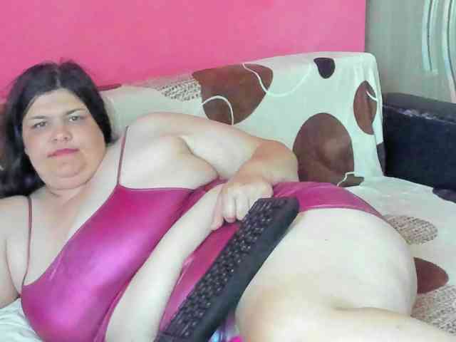 Ionysexylipspussy webcam