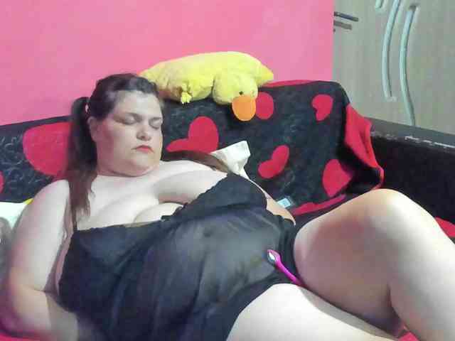 Ionysexylipspussy