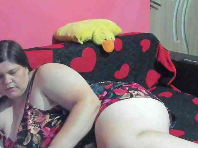 Ionysexylipspussy webcam