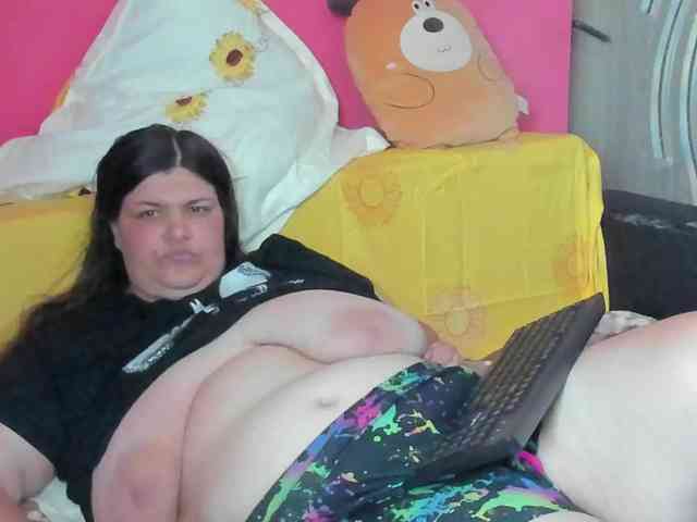 Ionysexylipspussy webcam