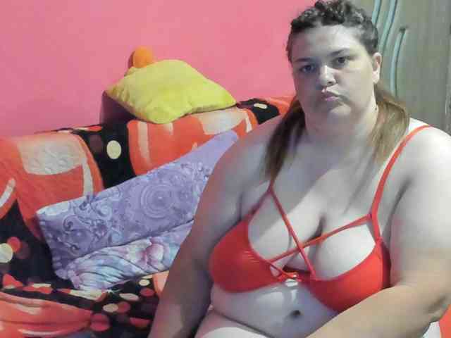 Ionysexylipspussy