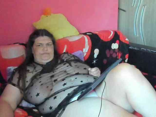 Ionysexylipspussy webcam