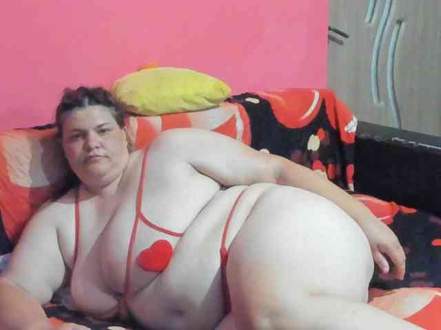 Ionysexylipspussy