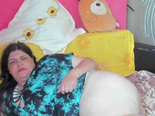 Ionysexylipspussy webcam