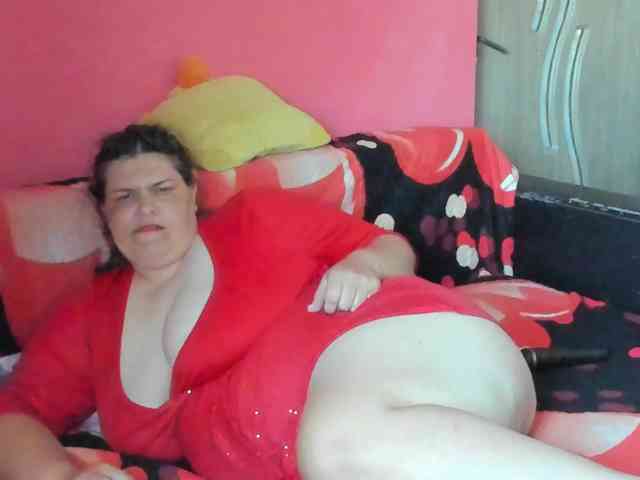Ionysexylipspussy webcam