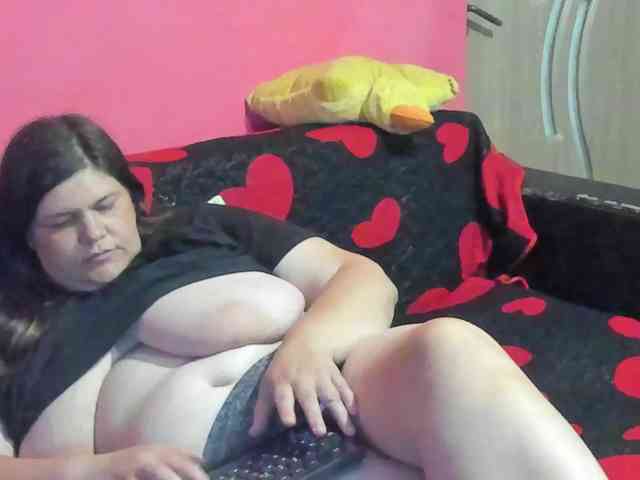 Ionysexylipspussy webcam