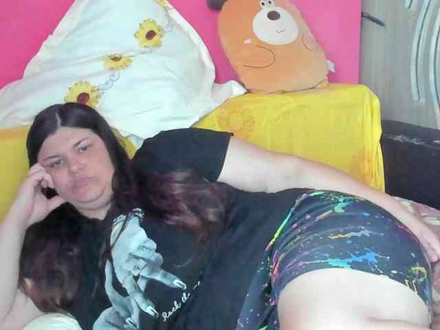 Ionysexylipspussy webcam