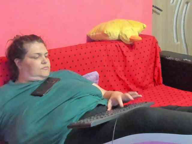 Ionysexylipspussy