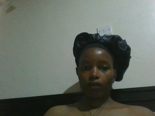 MidnightMuse-1's Live Webcam