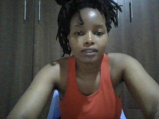 MidnightMuse-1's Live Webcam