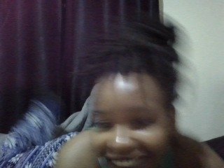MidnightMuse-1's Live Webcam