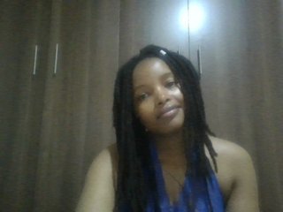MidnightMuse-1's Live Webcam