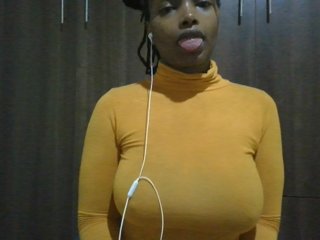 MidnightMuse-1's Live Webcam