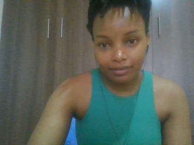 MidnightMuse-1 live cam on BongaCams
