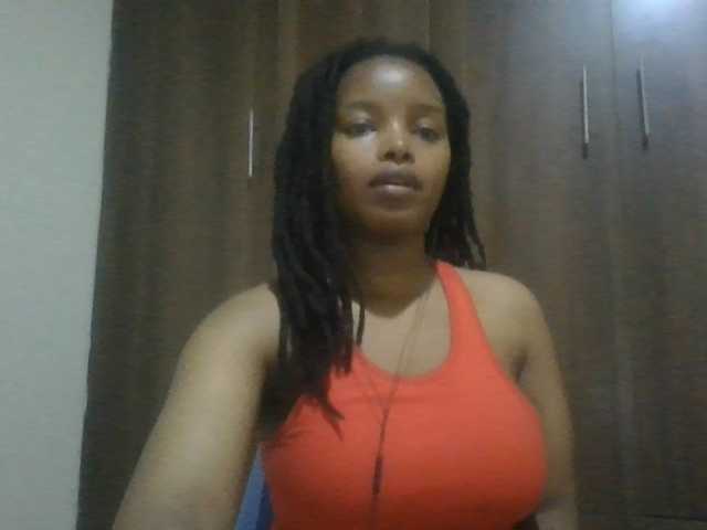 MidnightMuse-1 live cam on BongaCams