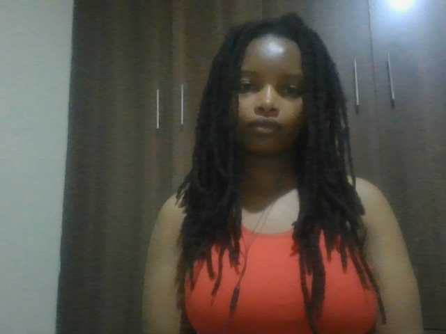 MidnightMuse-1 live cam on BongaCams