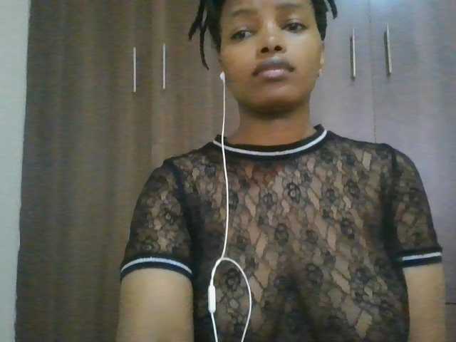MidnightMuse-1 live cam on BongaCams