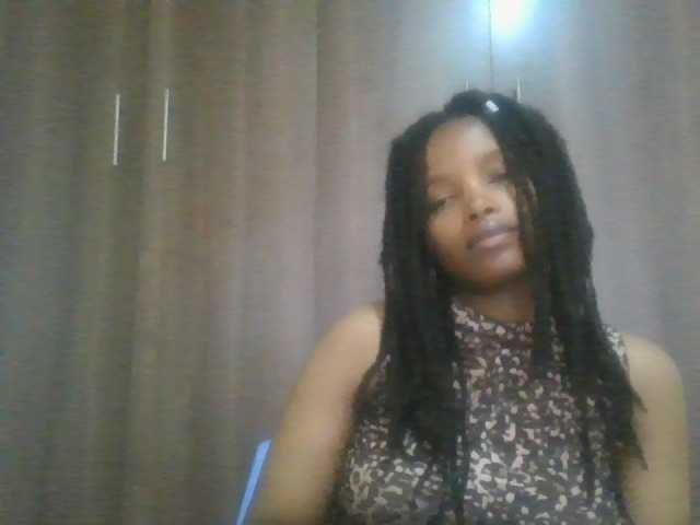 MidnightMuse-1 live cam on BongaCams