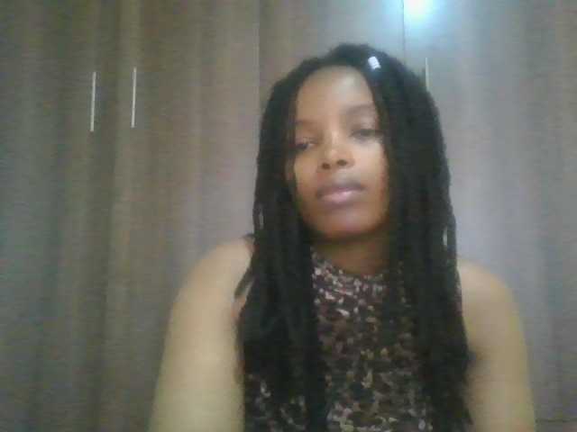 MidnightMuse-1 live cam on BongaCams