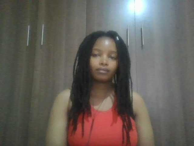 MidnightMuse-1 live cam on BongaCams