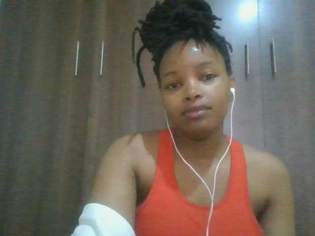 MidnightMuse-1 live cam on BongaCams