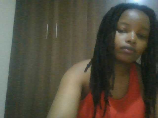 MidnightMuse-1 live cam on BongaCams