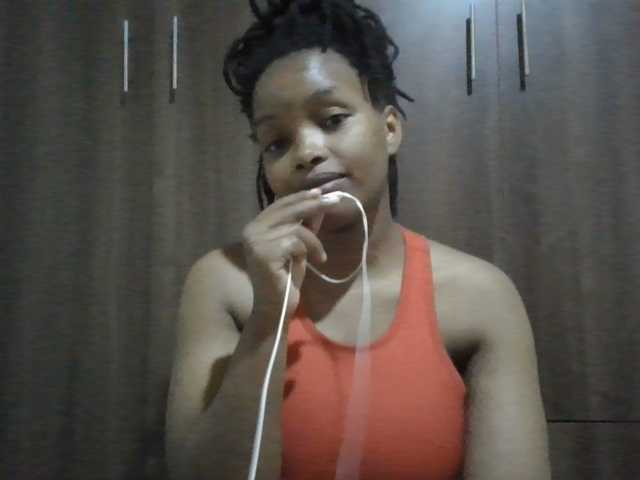 MidnightMuse-1 live cam on BongaCams