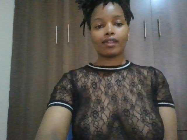 MidnightMuse-1 live cam on BongaCams