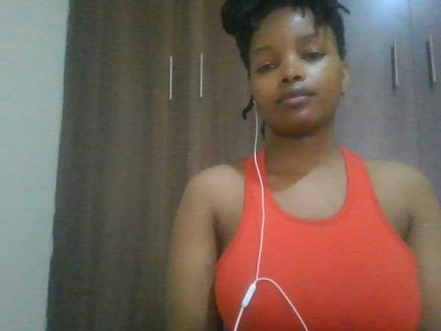 MidnightMuse-1 live cam on BongaCams