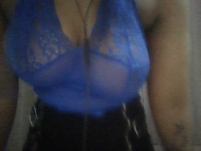 MidnightMuse-1 live webcam show