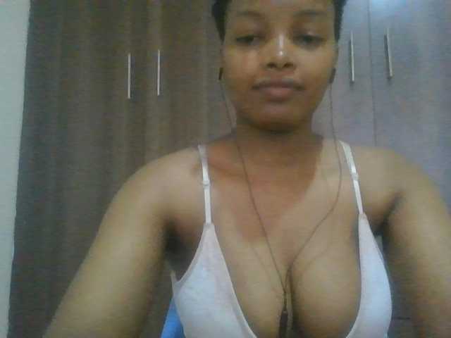 MidnightMuse-1 live cam on BongaCams