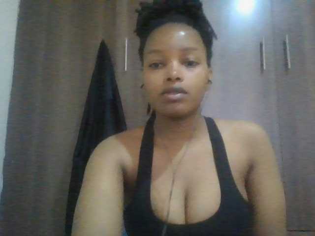 MidnightMuse-1 live cam on BongaCams