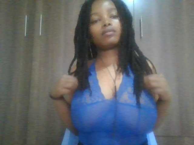 MidnightMuse-1 live webcam show