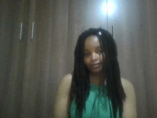 MidnightMuse-1 live cam on BongaCams