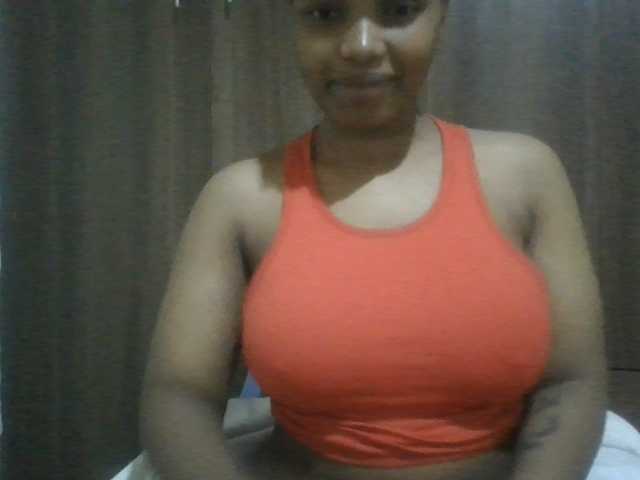 MidnightMuse-1 live cam on BongaCams