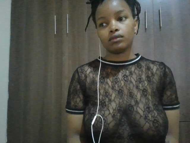 MidnightMuse-1 live cam on BongaCams