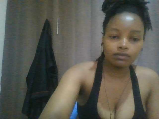 MidnightMuse-1 live cam on BongaCams