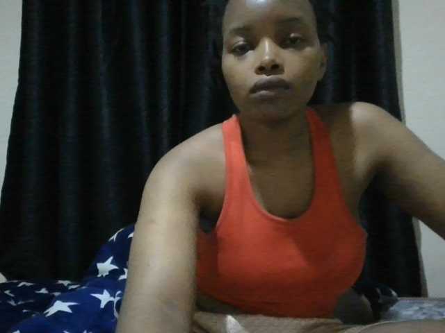 MidnightMuse-1 live cam on BongaCams