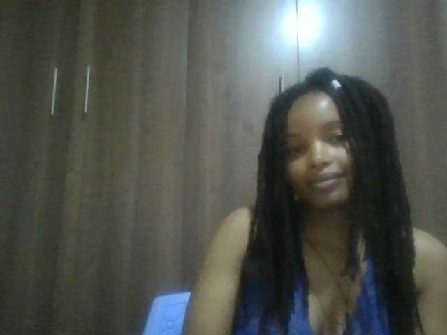 MidnightMuse-1 live cam on BongaCams